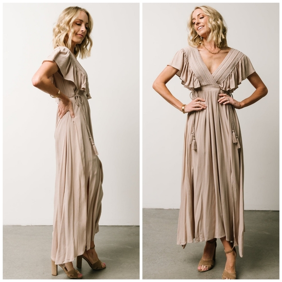 Baltic Born Dresses & Skirts - Baltic Born Jennifer Sand Deep V Maxi Dress Size M